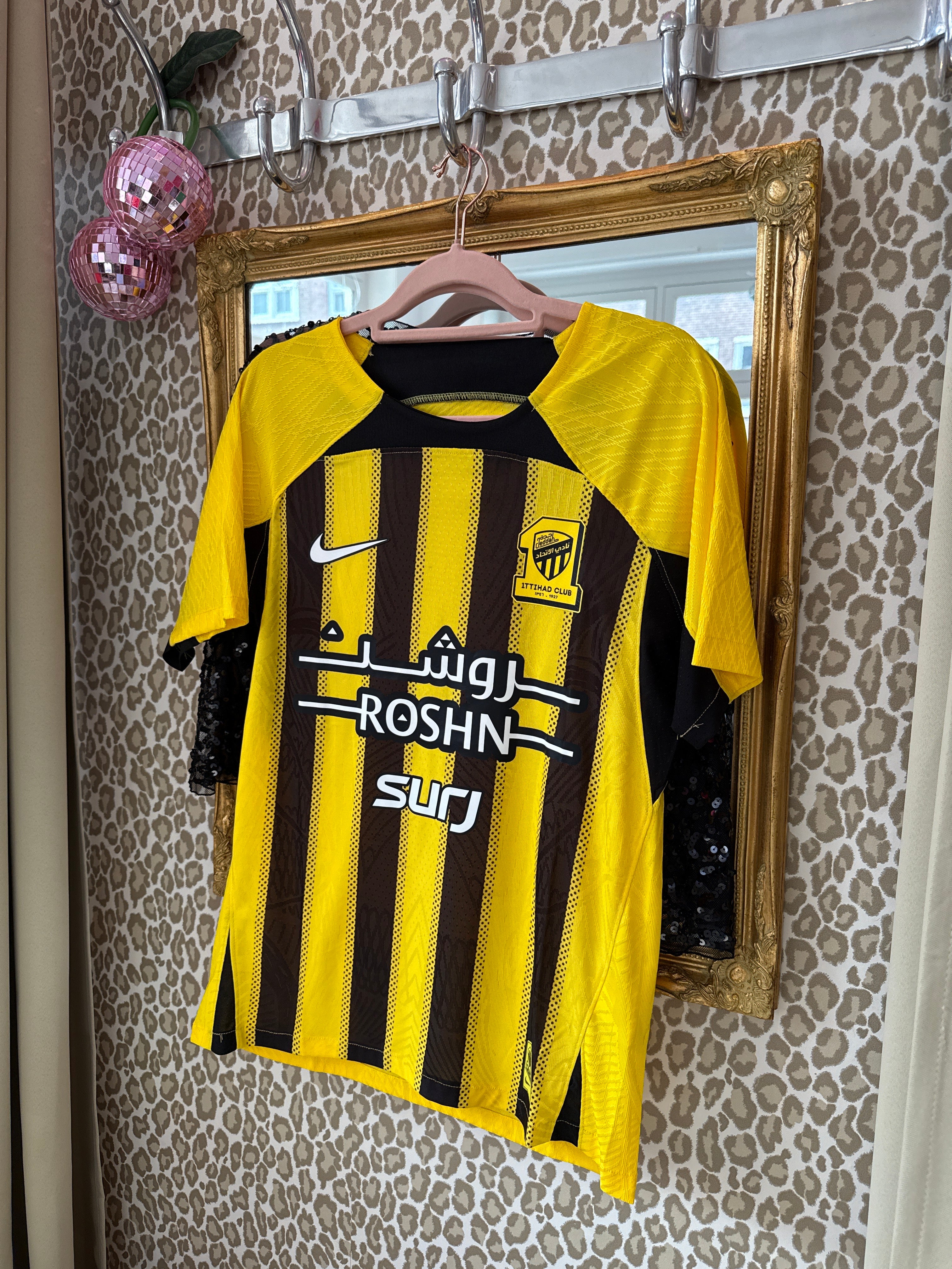 Nike voetbalshirt maat M