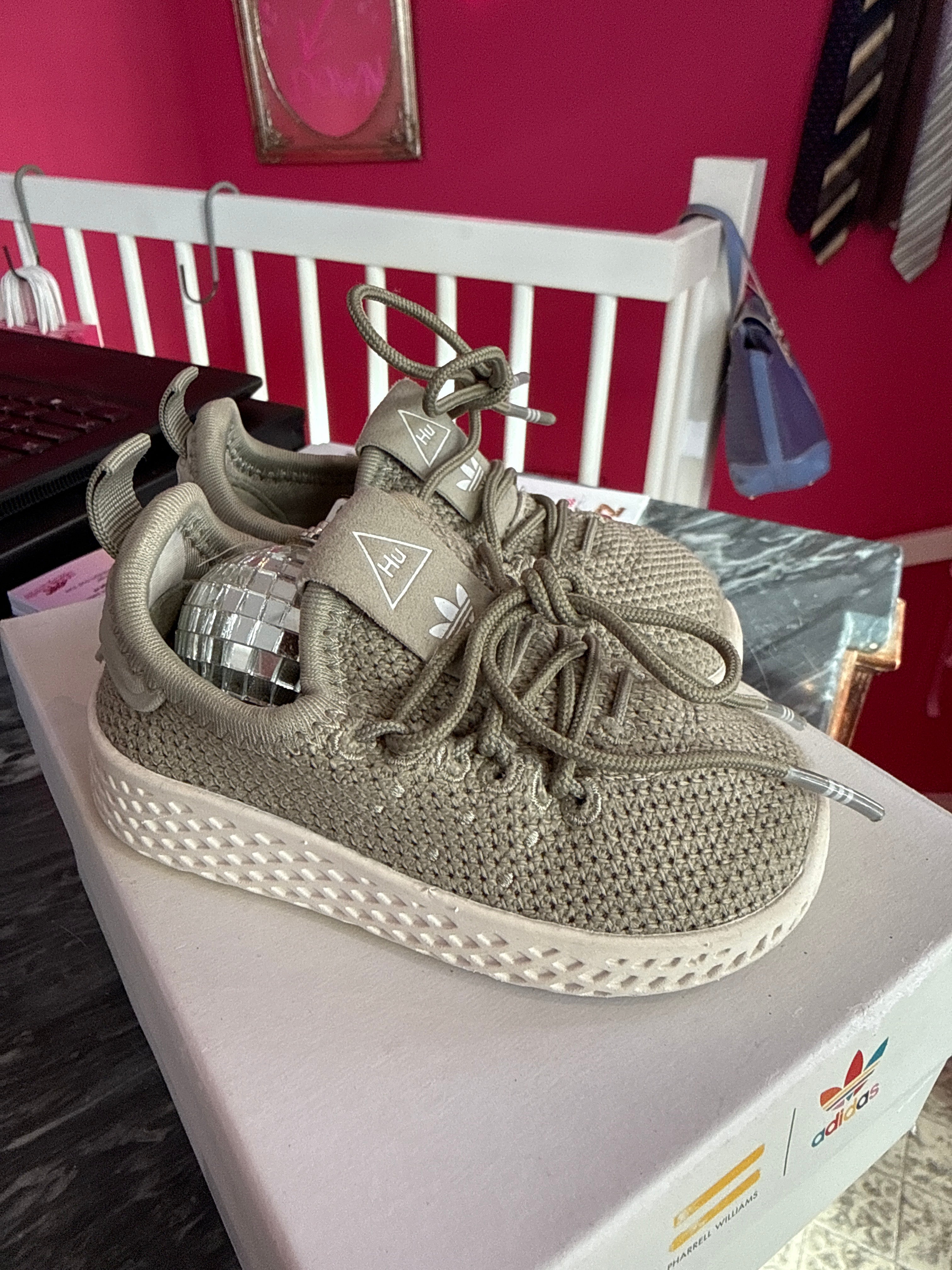 Adidas sneakers maat 19