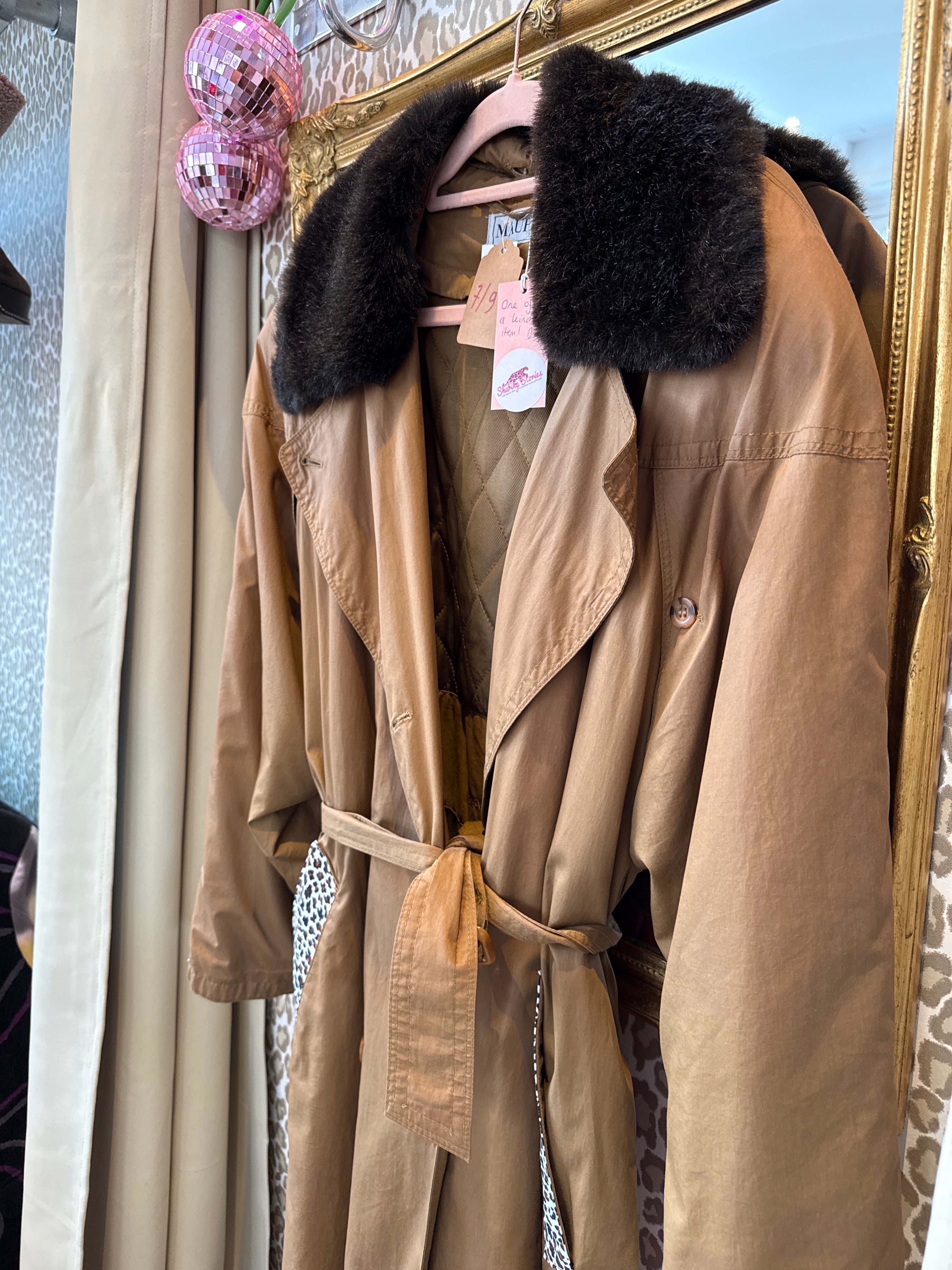 Upcycled Trenchcoat maat L/XL