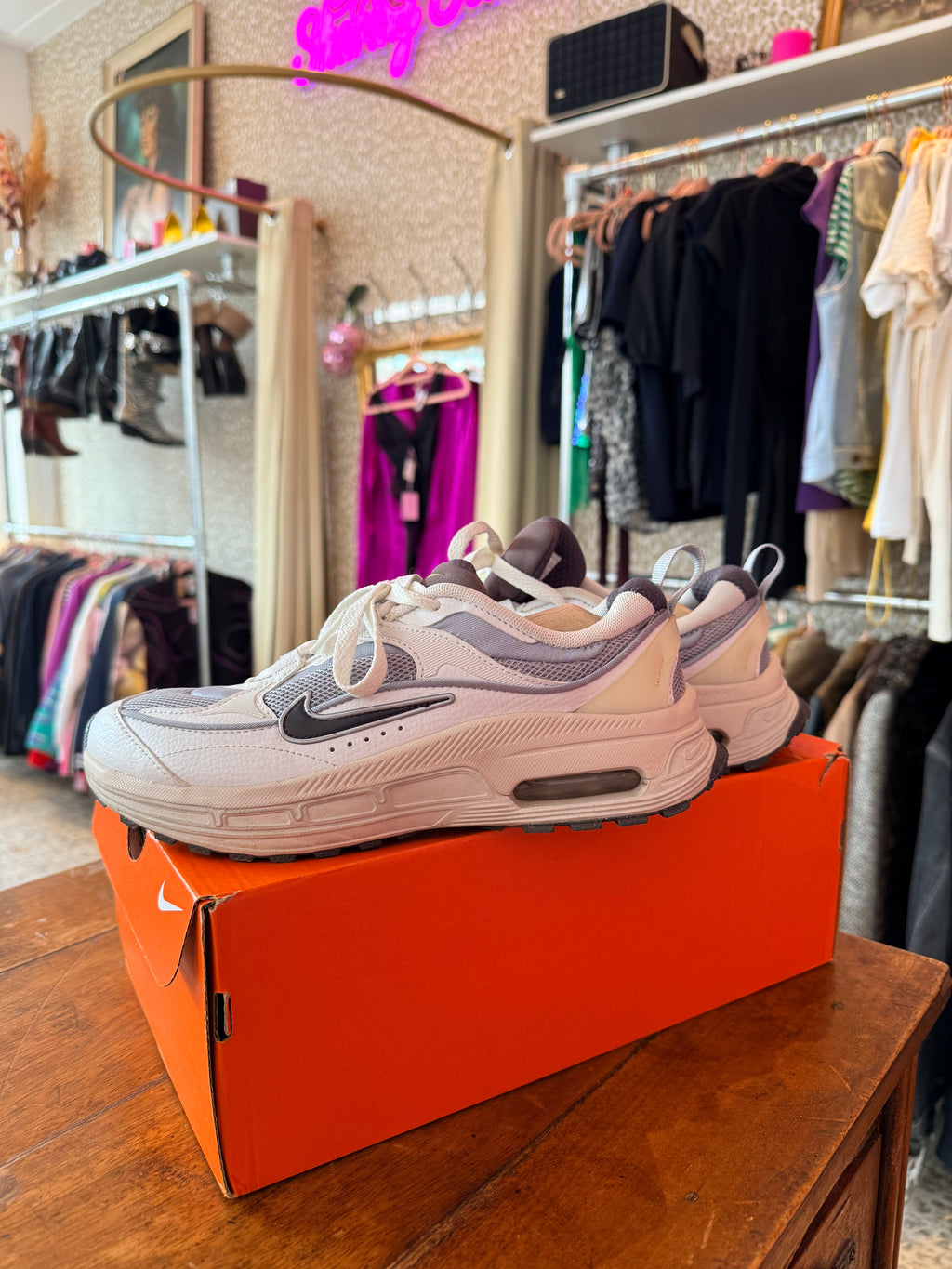 Nike sneakers maat M